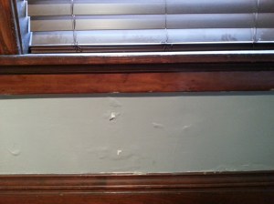 Bubbling pain and plaster chipping from interior walls is a common sign of water entry